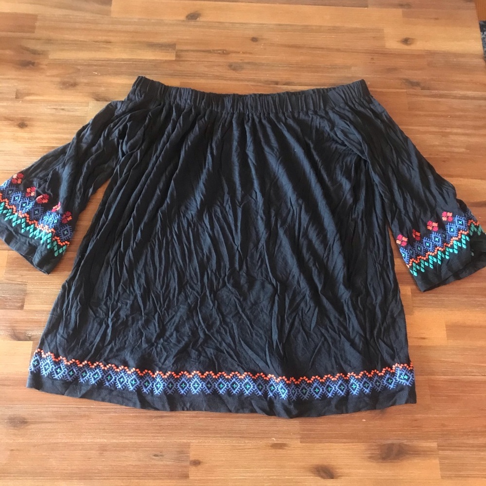 LOFT off the shoulder top - Medium/Petite - MP